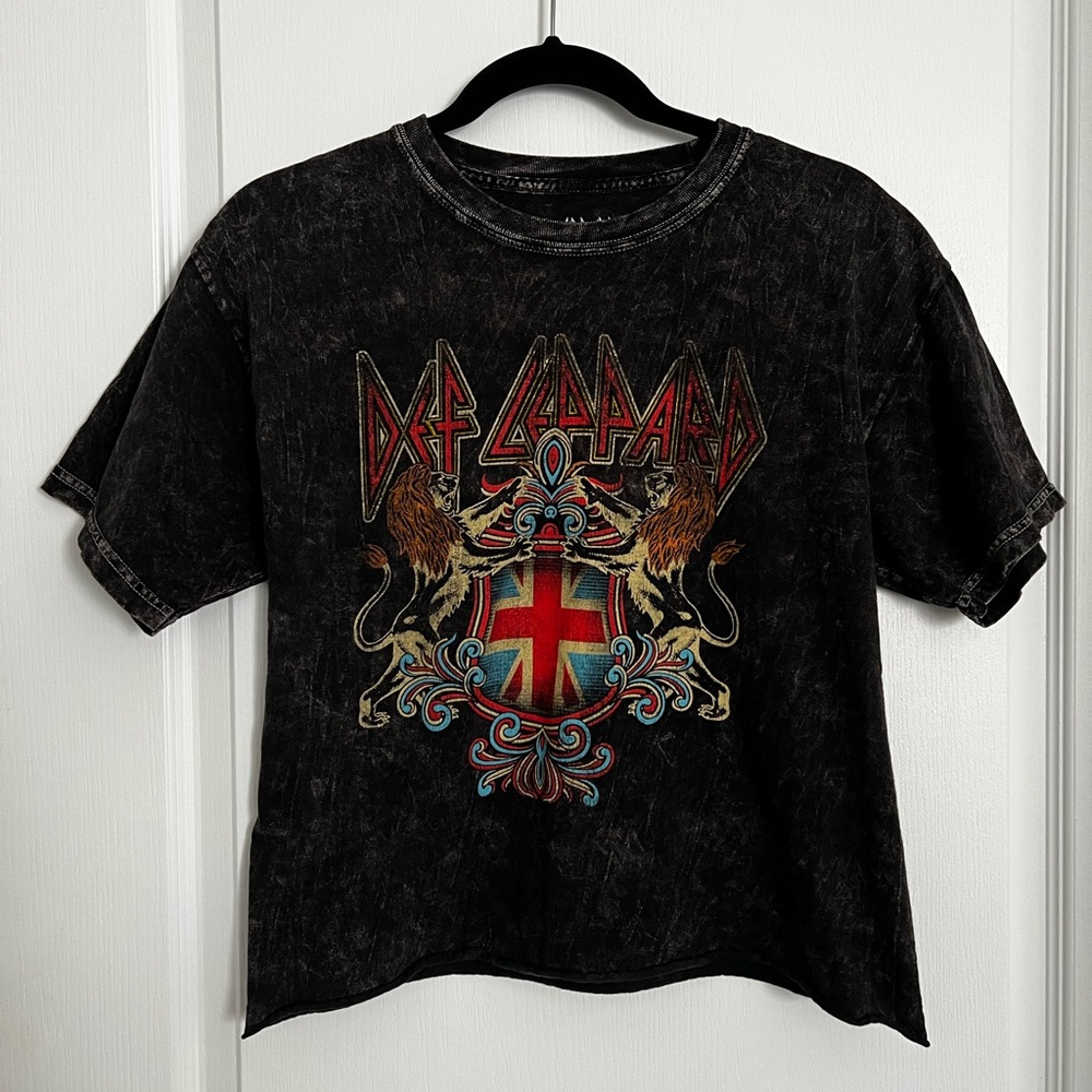 Def Leppard Forever 21 Y2K Style Band Tee